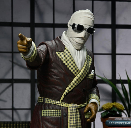 PRE-ORDER Universal Monsters - 7” Scale Action Figure - Ultimate Invisible Man Figure “Kemp House” (Color)